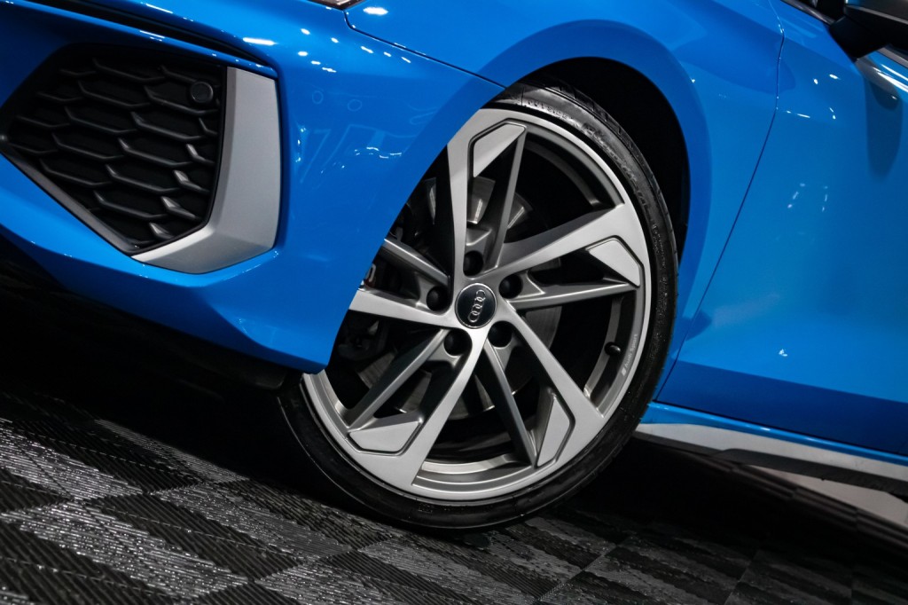 View AUDI S3 2.0 TFSI