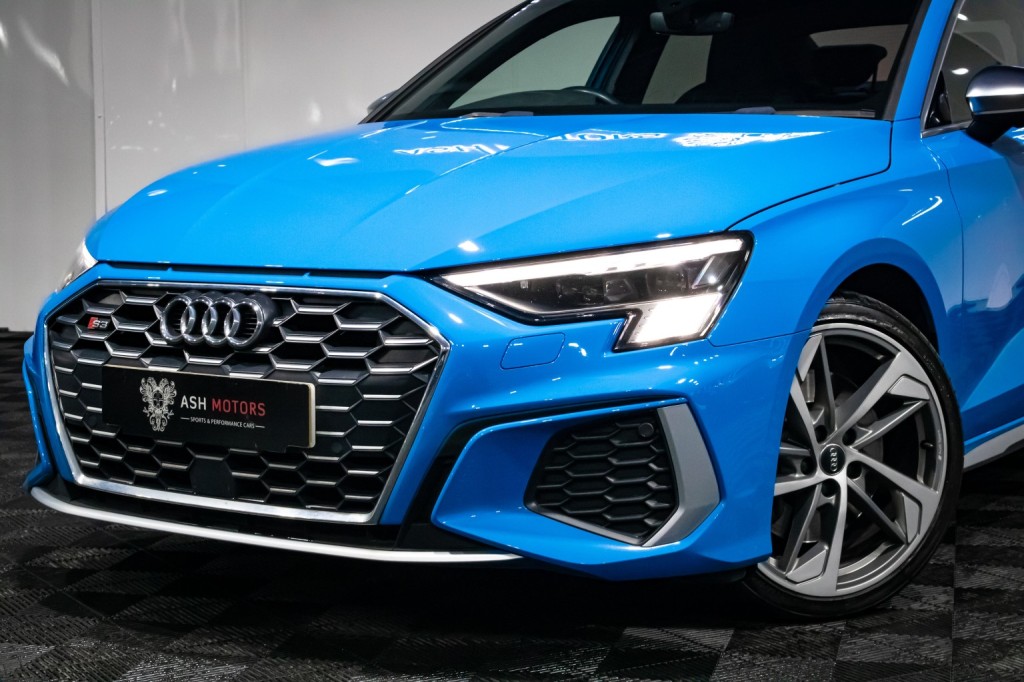 View AUDI S3 2.0 TFSI