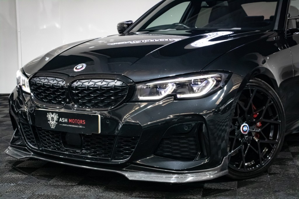 View BMW 3 SERIES 3.0 M340d xDrive Saloon