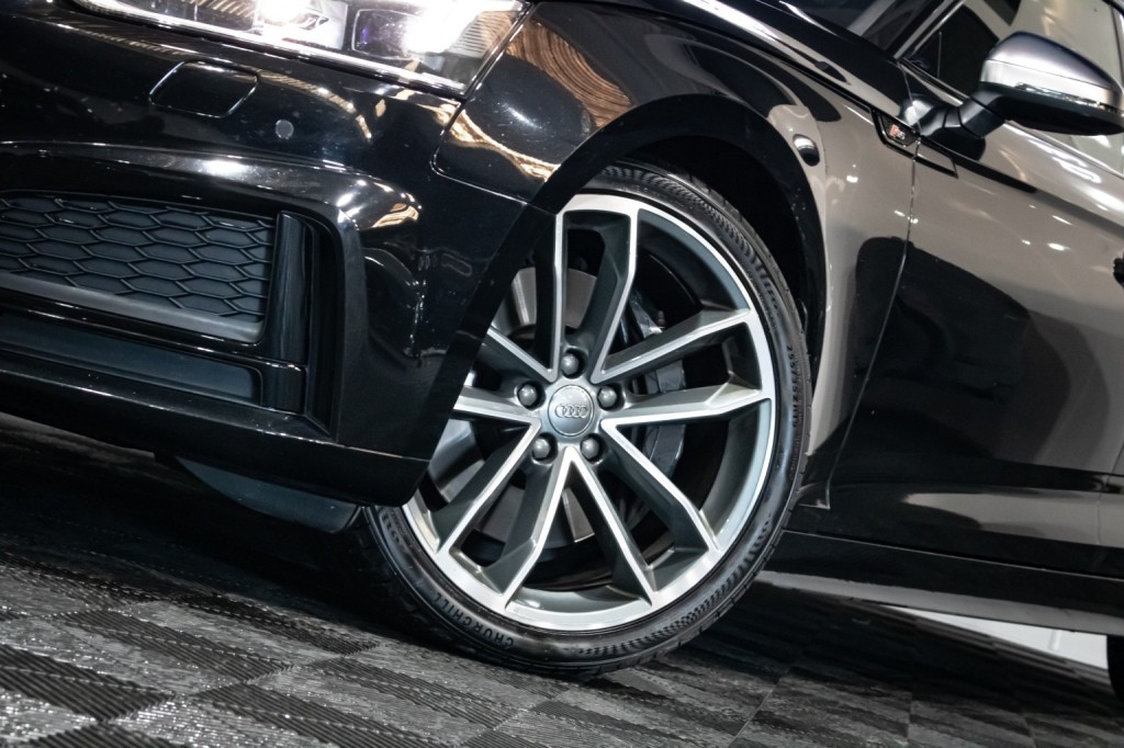 View AUDI S5 3.0 TFSI V6