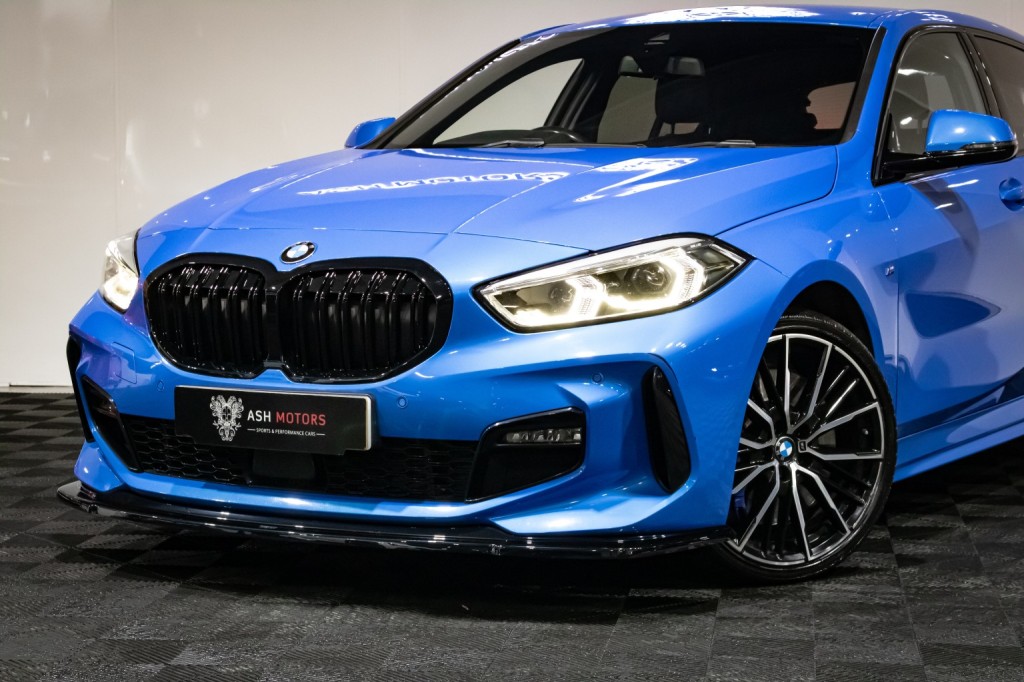 View BMW 1 SERIES 2.0 120d xDrive M Sport