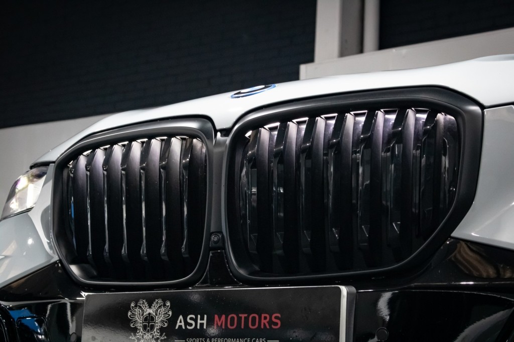 View BMW X5 3.0 X5 xDrive50e M Sport