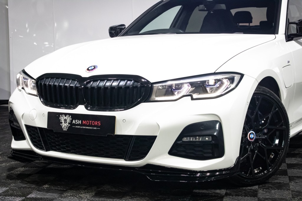 View BMW 3 SERIES 2.0 330e M Sport Saloon