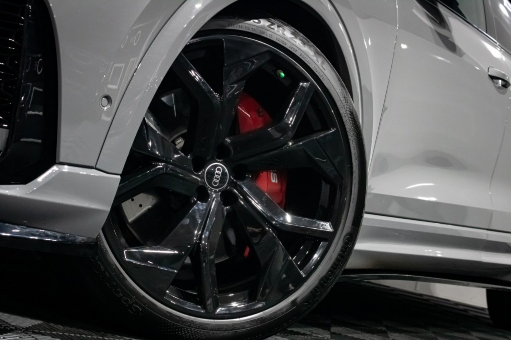 View AUDI RSQ8 4.0 TFSI V8 Vorsprung