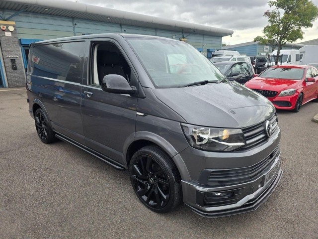 VOLKSWAGEN TRANSPORTER