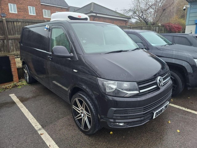 VOLKSWAGEN TRANSPORTER