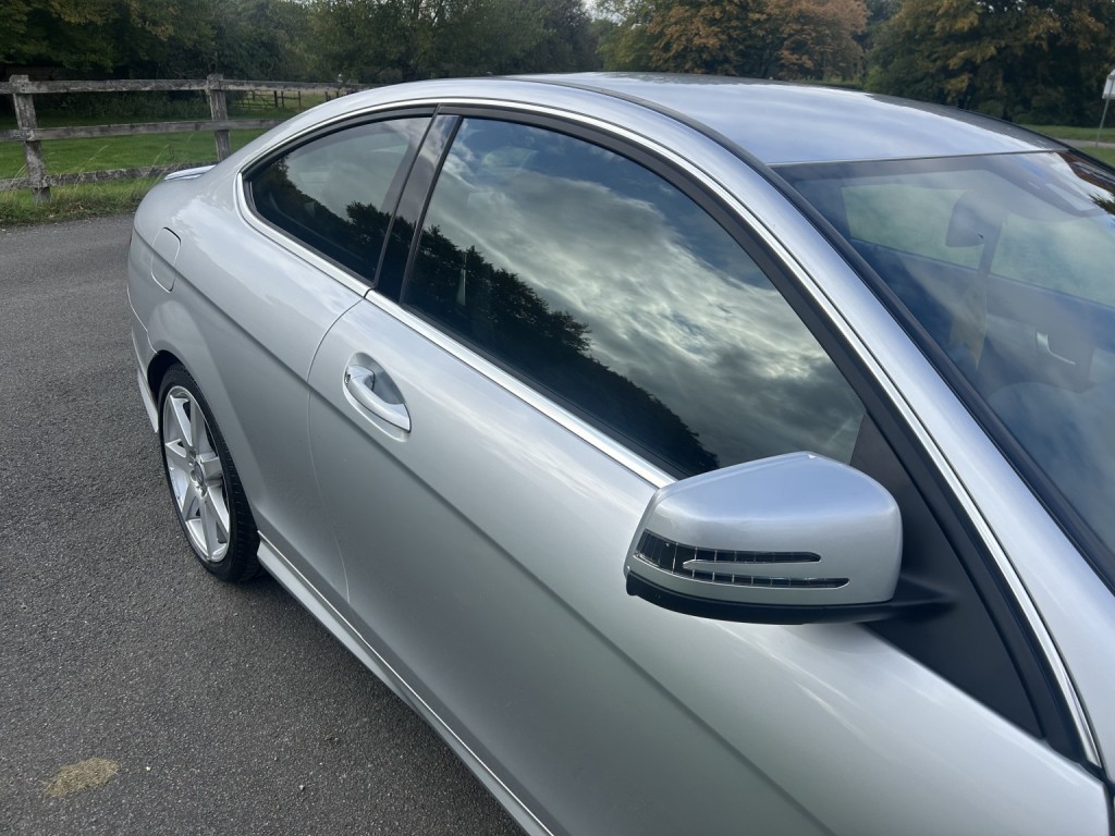 View MERCEDES-BENZ C CLASS 1.6 C180 AMG Sport Edition