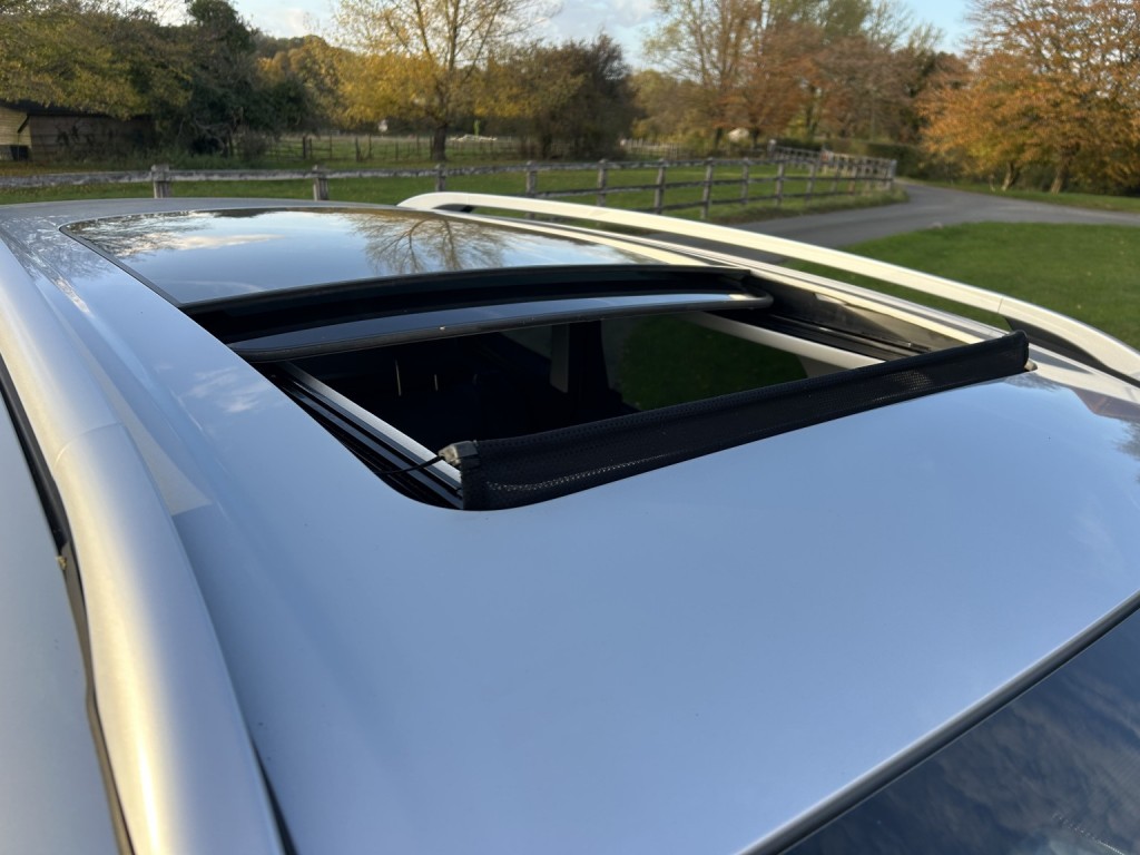 View FORD KUGA 1.5 T EcoBoost Titanium X Edition