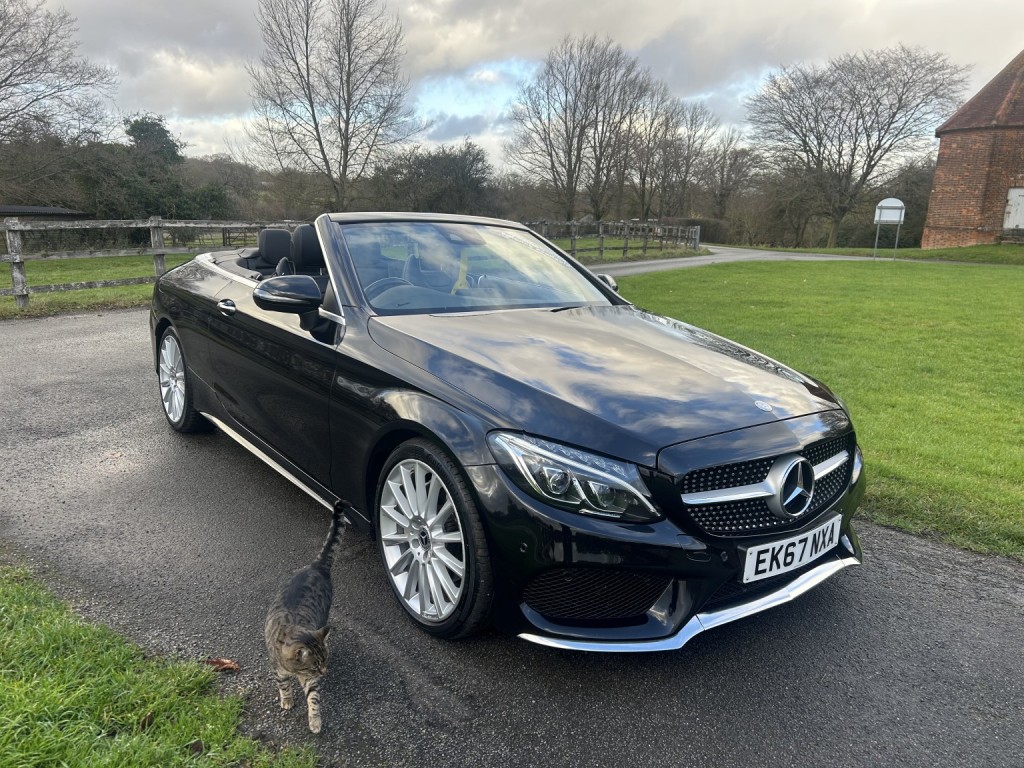 View MERCEDES-BENZ C CLASS 2.1 C220d AMG Line