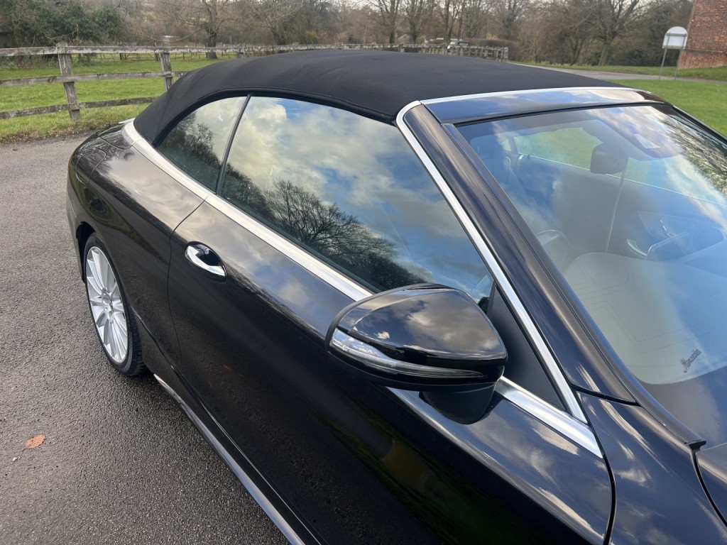 View MERCEDES-BENZ C CLASS 2.1 C220d AMG Line