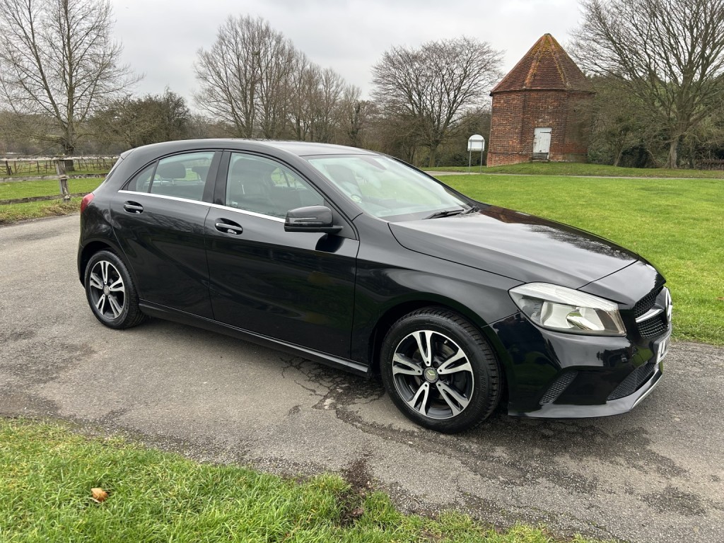 View MERCEDES-BENZ A CLASS 1.6 A180 SE