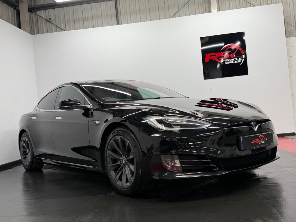 TESLA MODEL S