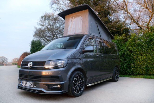 VOLKSWAGEN TRANSPORTER