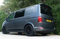 VOLKSWAGEN TRANSPORTER KOMBI