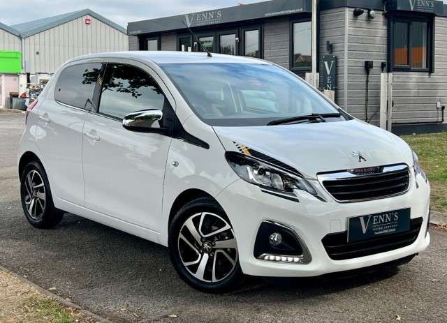 PEUGEOT 108