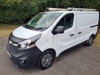 VAUXHALL VIVARO