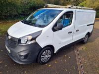 VAUXHALL VIVARO