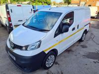 NISSAN NV200
