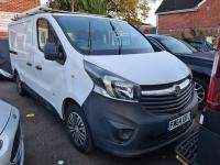 VAUXHALL VIVARO