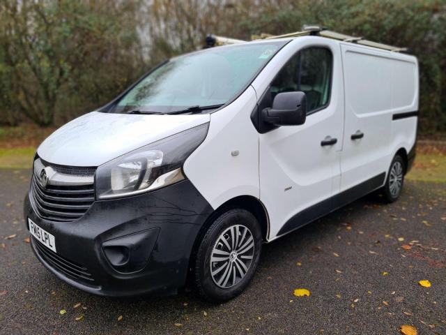 VAUXHALL VIVARO