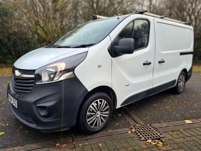 VAUXHALL VIVARO