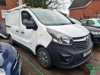 VAUXHALL VIVARO