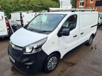 VAUXHALL VIVARO