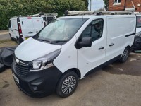 VAUXHALL VIVARO