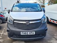 VAUXHALL VIVARO