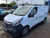 VAUXHALL VIVARO