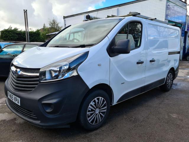 VAUXHALL VIVARO