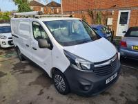 VAUXHALL VIVARO