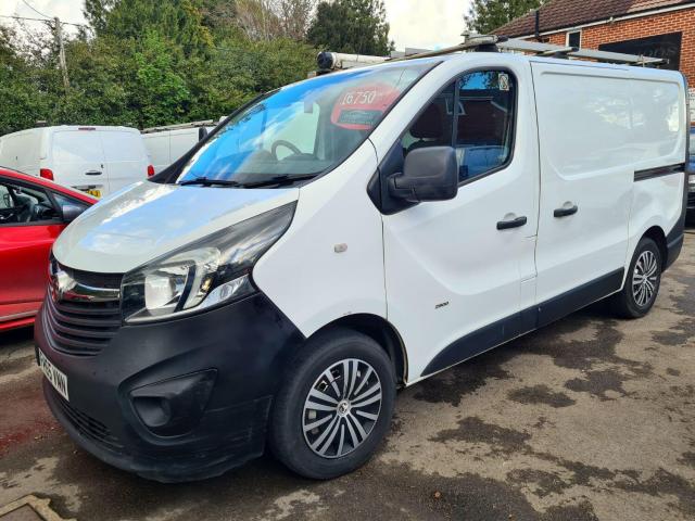 VAUXHALL VIVARO