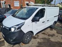 VAUXHALL VIVARO