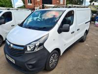 VAUXHALL VIVARO