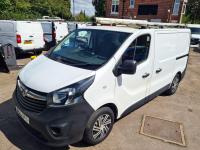 VAUXHALL VIVARO