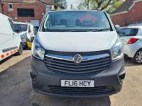 VAUXHALL VIVARO