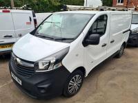 VAUXHALL VIVARO