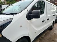 VAUXHALL VIVARO