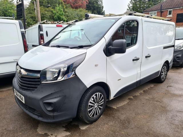 VAUXHALL VIVARO