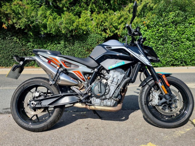 KTM 790 DUKE