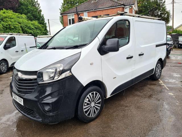 VAUXHALL VIVARO