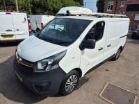 VAUXHALL VIVARO