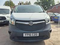 VAUXHALL VIVARO