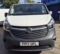 VAUXHALL VIVARO