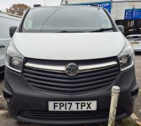 VAUXHALL VIVARO