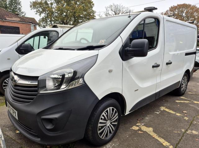VAUXHALL VIVARO
