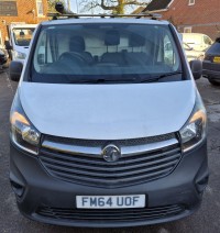 VAUXHALL VIVARO