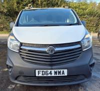 VAUXHALL VIVARO