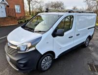 VAUXHALL VIVARO